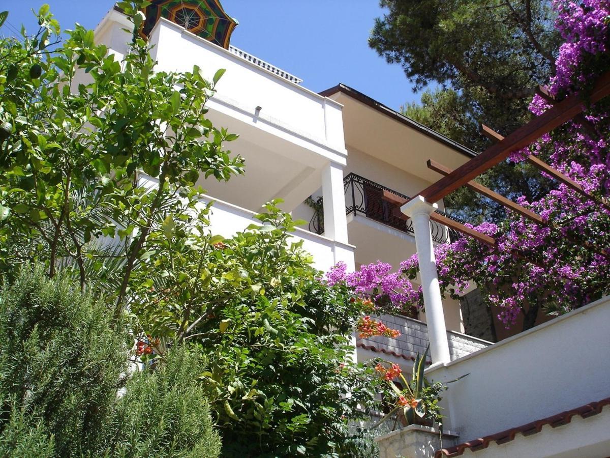 Apartments By The Sea Trogir - 11895 المظهر الخارجي الصورة