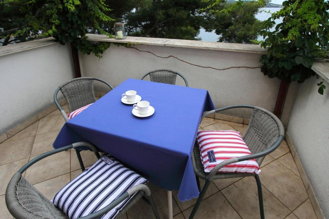 Apartments By The Sea Trogir - 11895 المظهر الخارجي الصورة