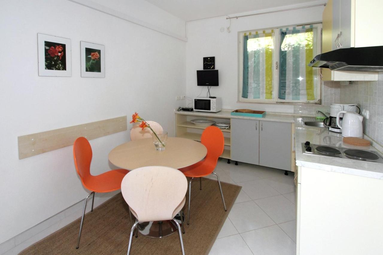 Apartments By The Sea Trogir - 11895 المظهر الخارجي الصورة
